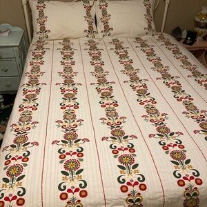 IKEA Akerkula Queen duvet cover and shams, rarely used on guest bed.